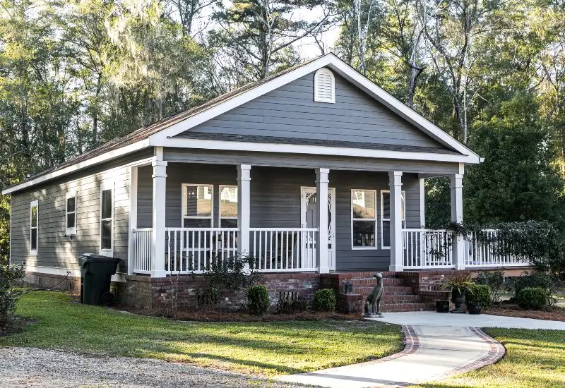 House in Delaware with James Hardie siding