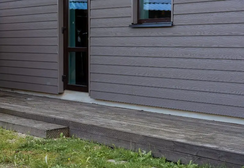 House in Maryland with fiber cement siding